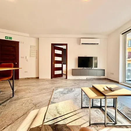 Htr Duplex Penthouse - Private Roof Jacuzzi - Views Is-Swieqi
