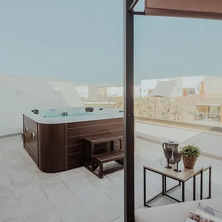 Htr Duplex Penthouse - Private Roof Jacuzzi - Views * Is-Swieqi