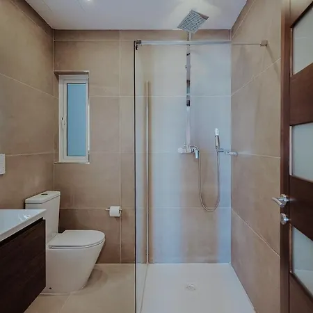 Htr Duplex Penthouse - Private Roof Jacuzzi - Views Is-Swieqi