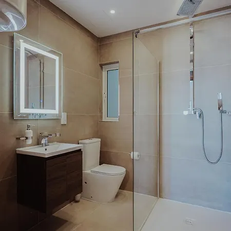 Htr Duplex Penthouse - Private Roof Jacuzzi - Views Apartament Is-Swieqi